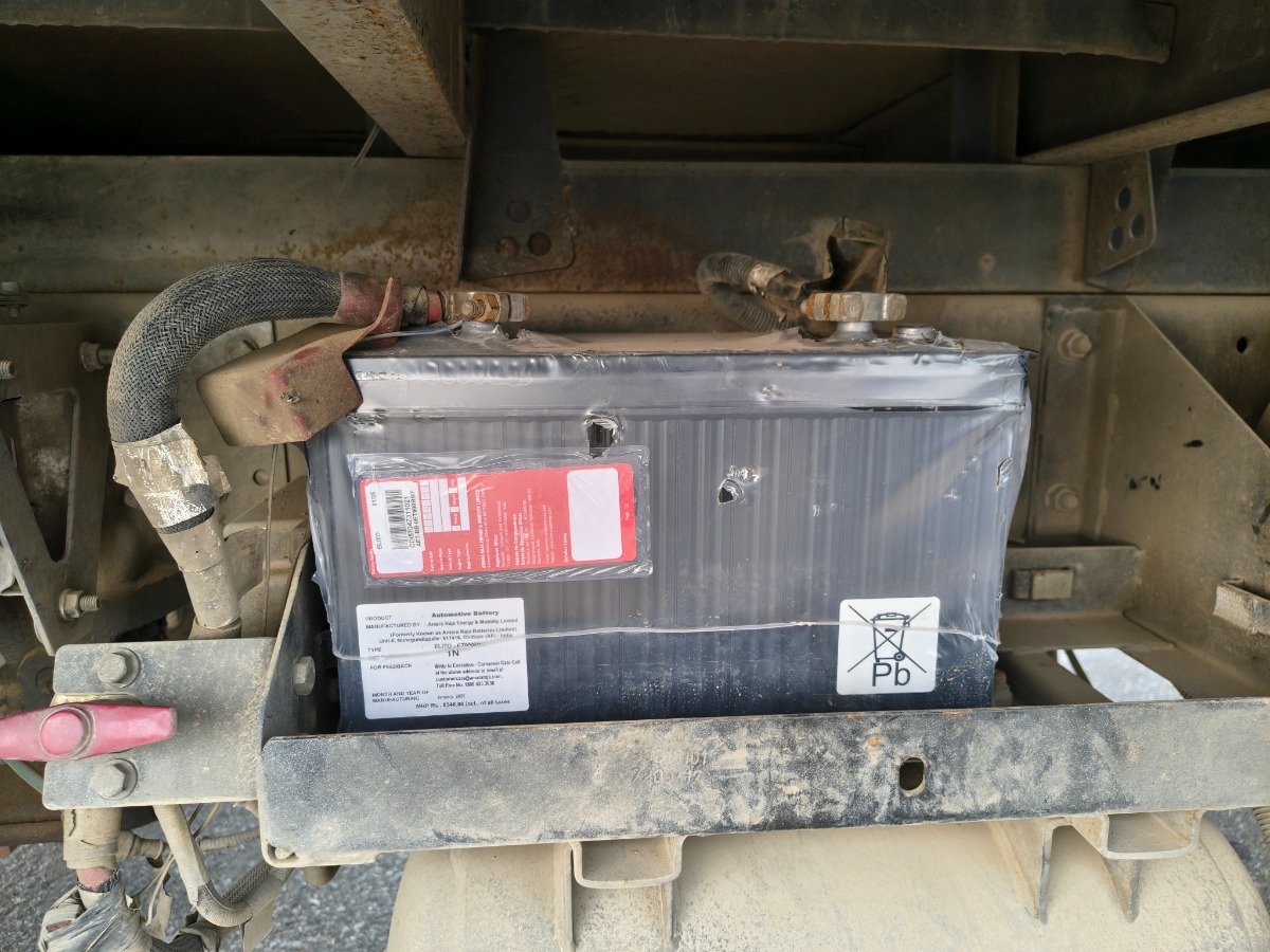 Vehicle Image 10